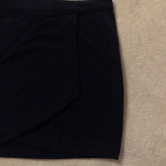 body con/pencil overlapping mini skirt - Picture 2 of 4